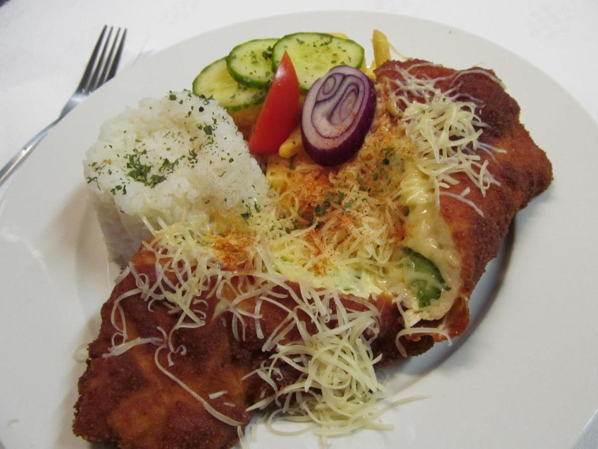 Bed and Breakfast Korona Panzió Levél Zewnętrze zdjęcie