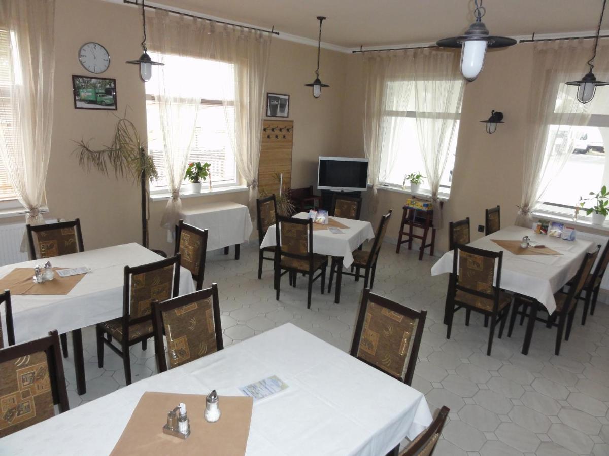 Bed and Breakfast Korona Panzió Levél Zewnętrze zdjęcie